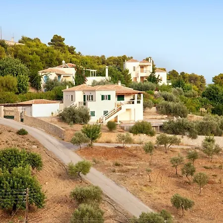 4 Bedrooms With Sea View Private Pool And Enclosed Garden At 1 Km Away From The Beach Porto Heli