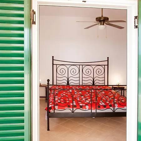4 Bedrooms With Sea View Private Pool And Enclosed Garden At 1 Km Away From The Beach Porto Heli