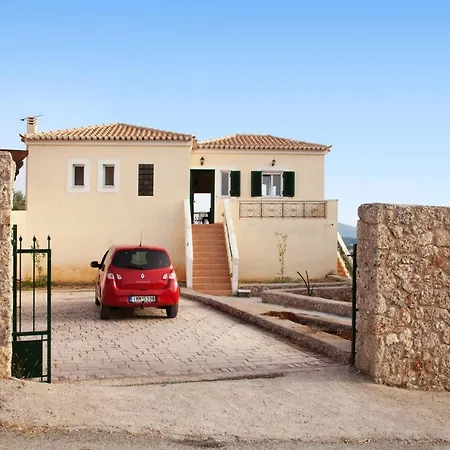 Villa 4 Bedrooms With Sea View Private Pool And Enclosed Garden At 1 Km Away From The Beach